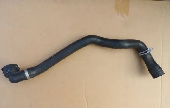 Ford Kuga II Engine coolant pipe/hose 9V618286CC 132039