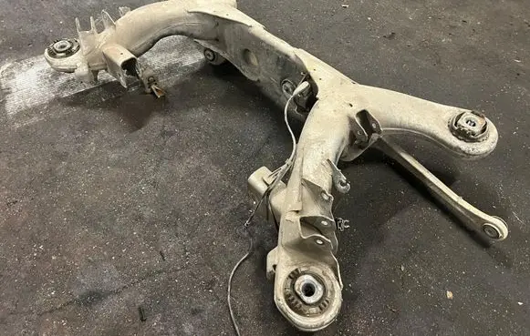 Mercedes-Benz E W211 Rear subframe 07740608