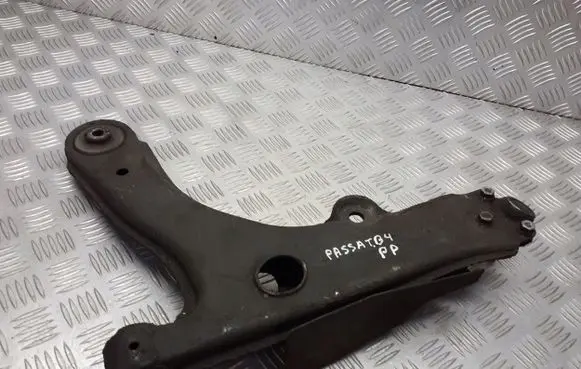 Volkswagen PASSAT B4 Front control arm