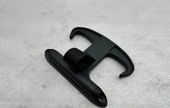 Audi A8 S8 D4 4H Tie down hook / loop 6Y5867615C 6Y5867615