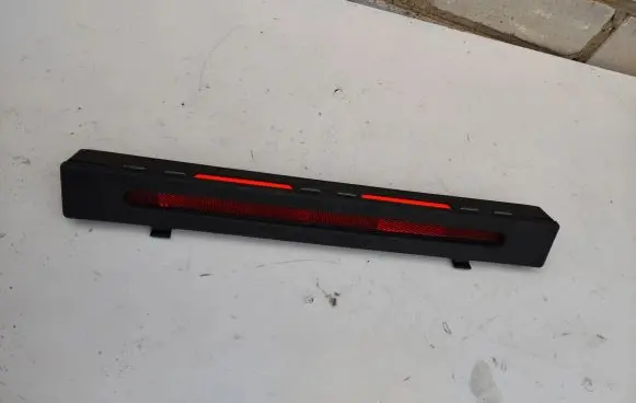BMW 4 F36 Gran coupe Emergency warning sign 4650068000V 4680068000V