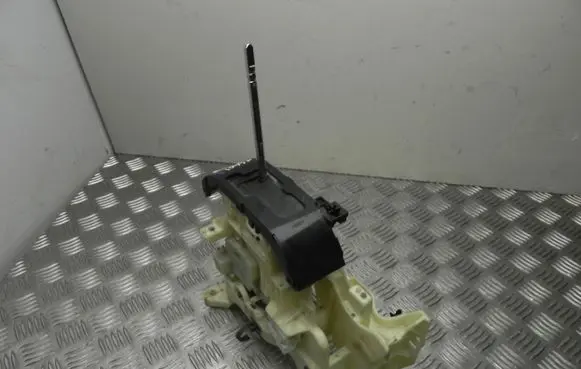 Hyundai ix 55 Gear shifter/selector 467003J400 T6401