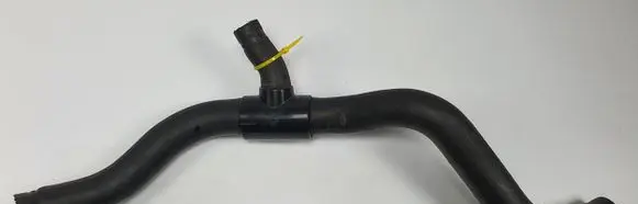 Volvo C70 Engine coolant pipe/hose 30723083