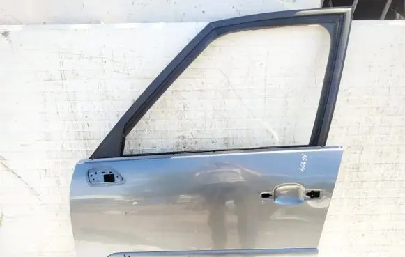Citroen C4 Grand Picasso Front door pilkos
