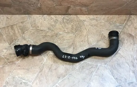 BMW 1 F20 F21 Engine coolant pipe/hose 7811127