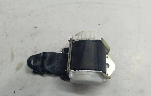 Citroen DS3 Third row seat belt 96819586XX 061092041092 T000045