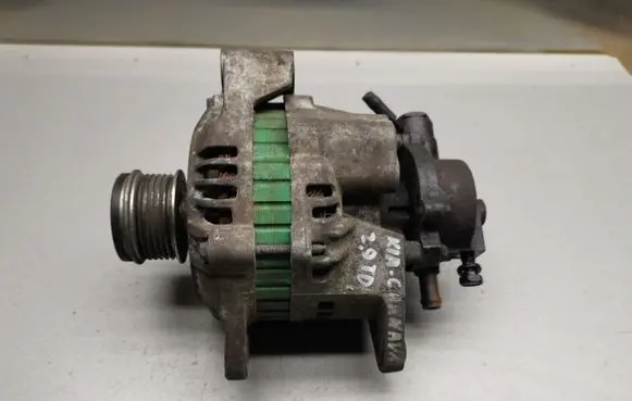 KIA Carnival Generator/alternator AF185381