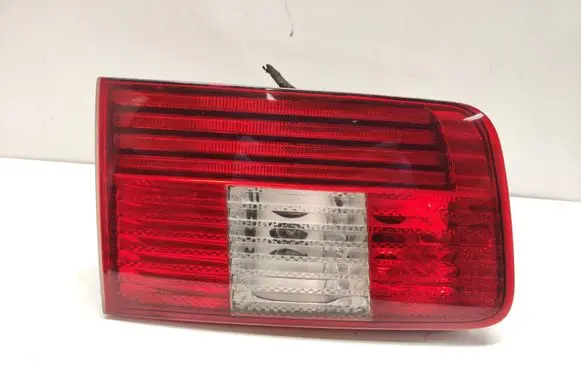BMW 5 E39 Tailgate rear/tail lights 6900217 8371325