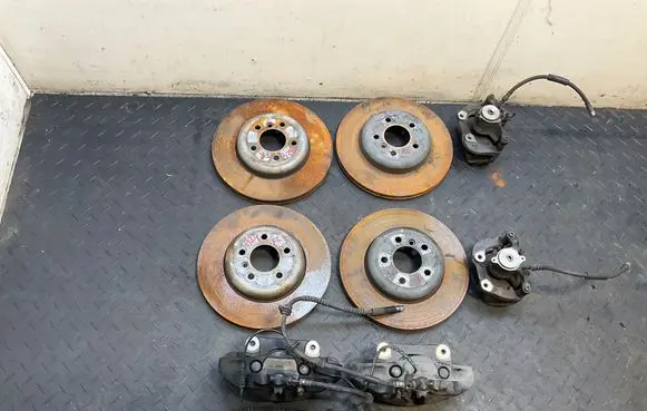 BMW 6 F06 Gran coupe Brake discs and calipers set 6030348