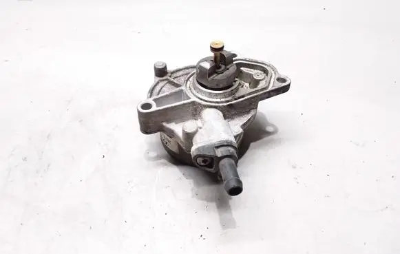 KIA Ceed Vacuum pump 288102A101