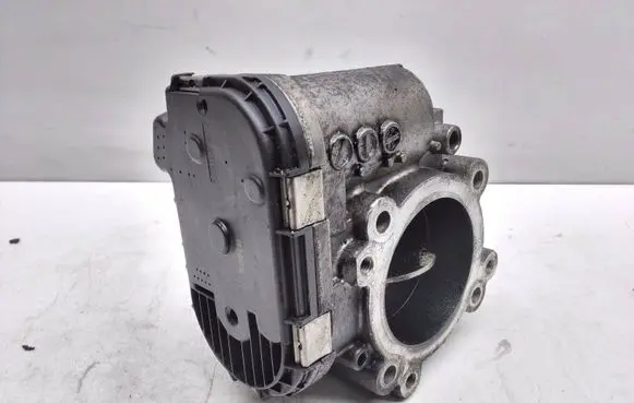 Mercedes-Benz E A207 Throttle valve A6420900270 0281002894
