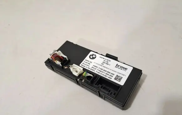BMW XM Tailgate/trunk control unit/module 5A74B11 5B529E5