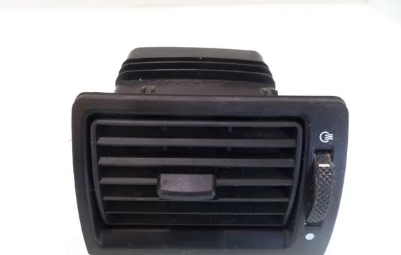 Ford Mondeo Mk III Dashboard side air vent grill/cover trim D1B1A