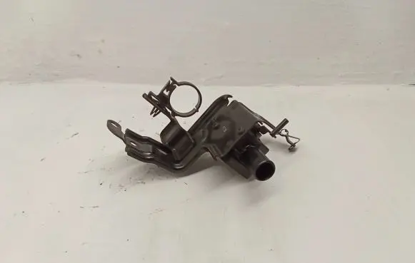 Honda Civic IX Coolant heater control valve 