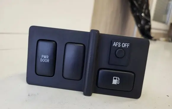 Lexus RX 330 - 350 - 400H Other switches/knobs/shifts 5544648010