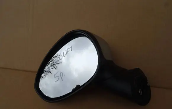 Fiat 500 Front door electric wing mirror 