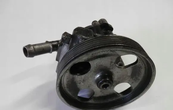 Citroen C5 Power steering pump 9656405380