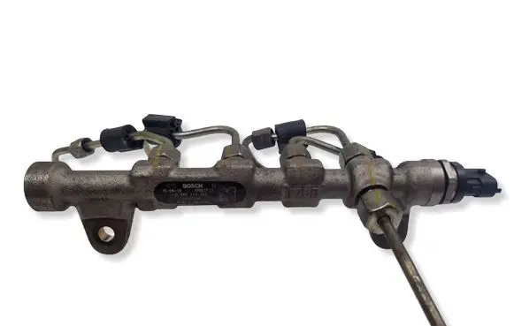 Jeep Renegade Fuel main line pipe 55272135 0445214363