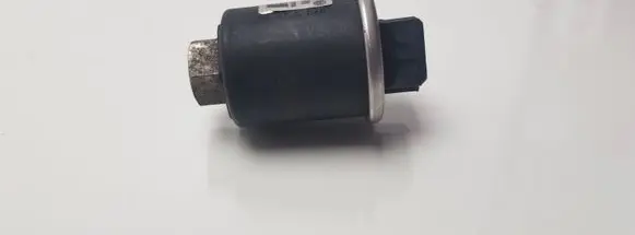 Audi A4 S4 B5 8D Air conditioning (A/C) pressure sensor 8D0959482 SP3H2080