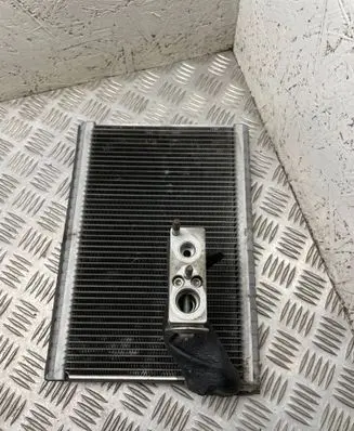 Air conditioning (A/C) radiator (interior)