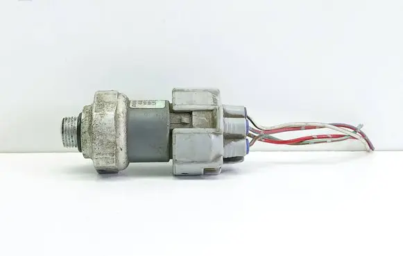Air conditioning (A/C) pressure sensor