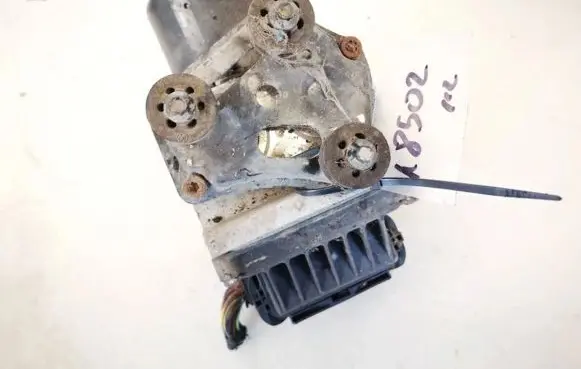 Volkswagen PASSAT B6 ABS Pump 3c0614095p 16027201