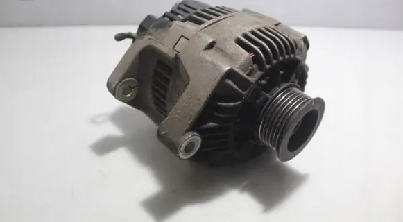 Renault Laguna I Generator/alternator 2511903A