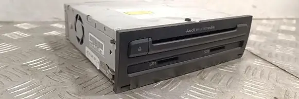 Audi A8 S8 D4 4H Radio/CD/DVD/GPS head unit 4H0035664