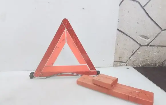 Emergency warning sign