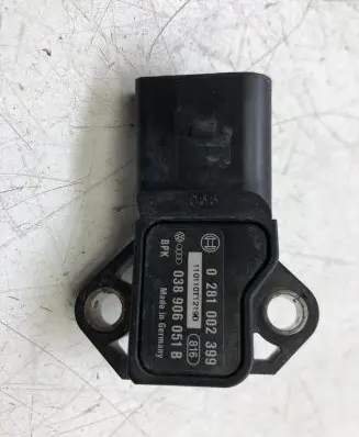 Volkswagen Golf VI Air pressure sensor 0281002399
