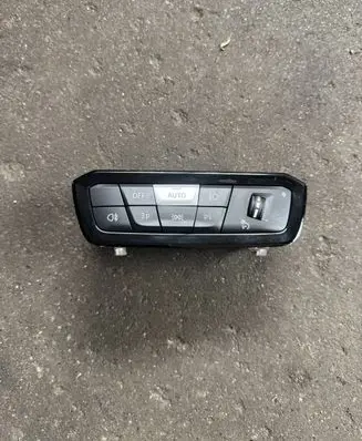 BMW 4 G22 G23 G24 G26 Light switch 5A16B19