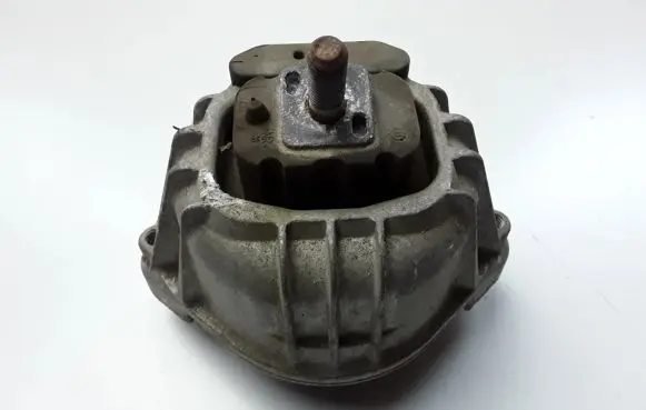 BMW X1 E84 Engine mount bracket 6766800
