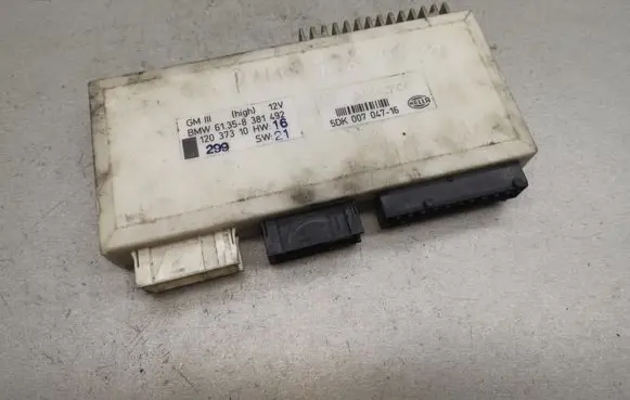 BMW 5 E39 Comfort/convenience module 8381492 61358381492