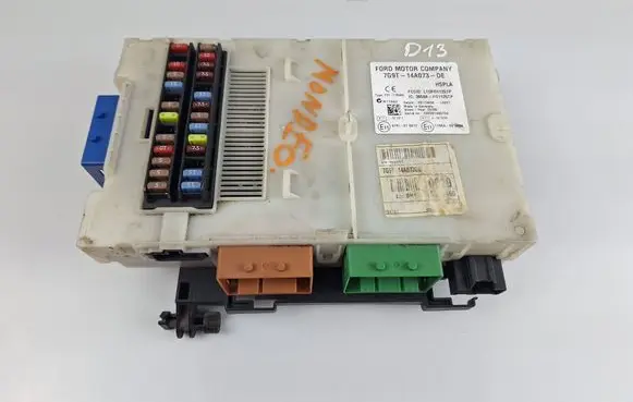 Ford Galaxy Fuse module 7G9T14A073DE
