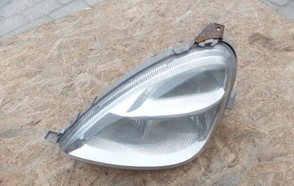 Mercedes-Benz A W168 Headlight/headlamp 1305235593 A1688201761