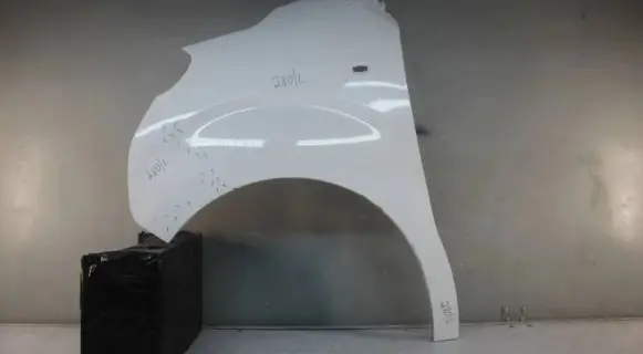 Fender mounting bracket