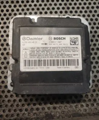 Mercedes-Benz Sprinter W906 Airbag control unit/module A0009004802
