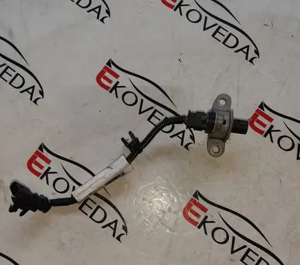 Volvo XC60 Crankshaft speed sensor 31303937 0261210338