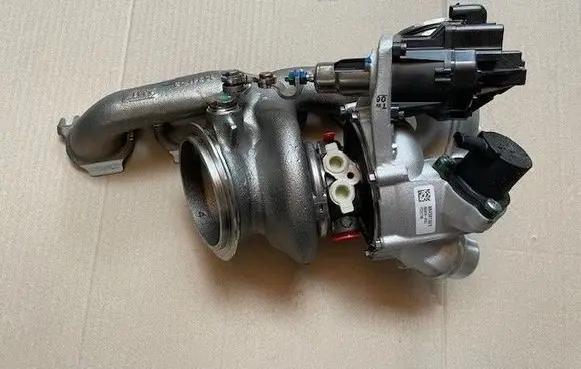 BMW 1 F20 F21 Turbo 8940180005SD