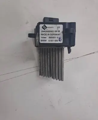 BMW 5 E39 Heater blower motor/fan resistor 6931680