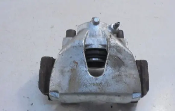 Opel Astra G Front brake caliper 23TU0001