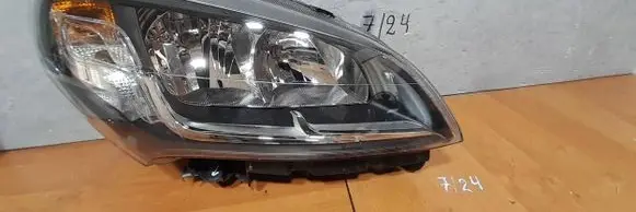 Fiat Doblo Headlight/headlamp 15R1049699900010