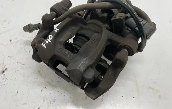 BMW 1 F40 Rear brake caliper 1543679