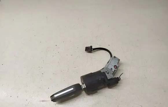 Peugeot 208 I Ignition lock 96762547