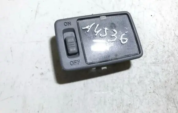 Toyota Prius (XW20) Rear seat light