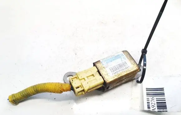 Subaru Legacy Airbag deployment crash/impact sensor 98235ag001 187900-0671