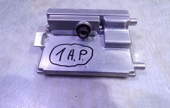 Windshield/windscreen camera