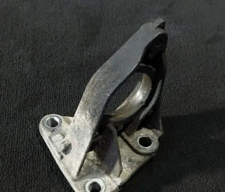 Renault Scenic II - Grand scenic II Driveshaft support bearing bracket 