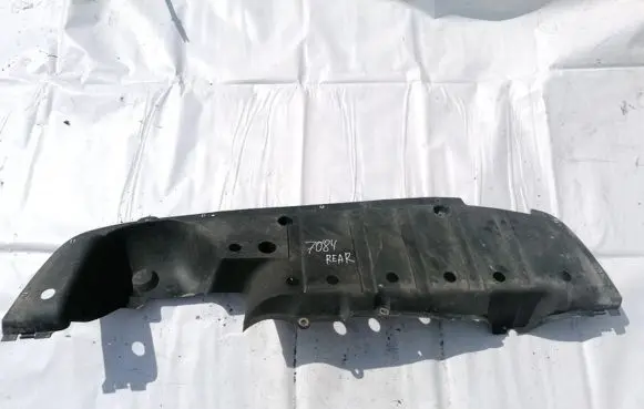 Volkswagen Caddy Engine splash shield/under tray 6K5825215A