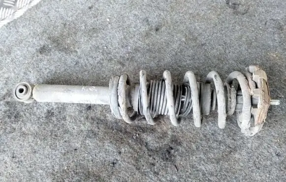 Nissan Maxima Rear shock absorber/damper 562106Y300